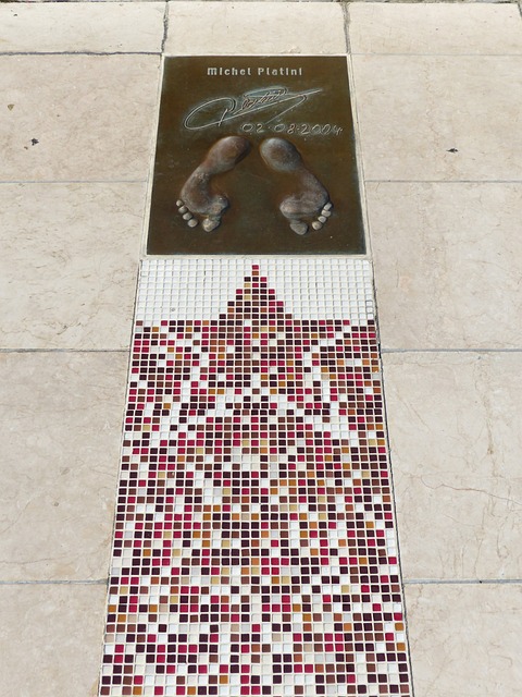 离不开三大 离不开三大